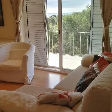 Apartment Can Girones