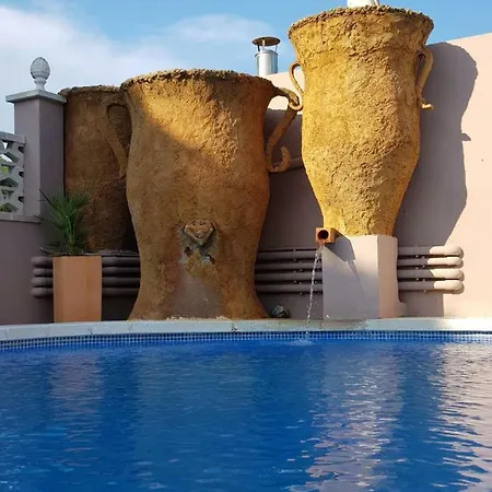 Can Girones Apartment *